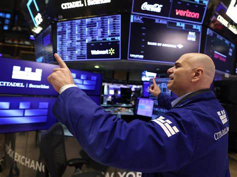 Markets are partying like it's 1999 and 2007, but a hangover may be ahead, Deutsche says