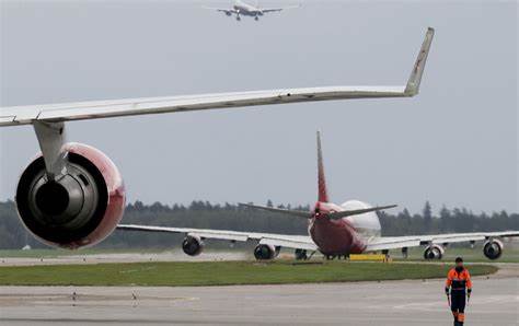 232 drones force Moscow airports to halt flights - Oman Observer