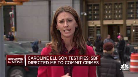 Caroline Ellison took almost 30 seconds to recognize ex-boyfriend Sam Bankman-Fried as testimony begins - CNBC