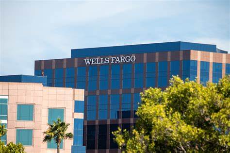 Wells Fargo board to appoint CEO Scharf as chairman and grant $30 million award