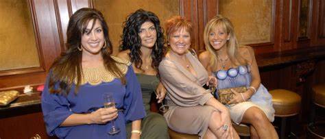 Why RHONJ Fans Yearn for the Good Old Days - Yahoo Entertainment