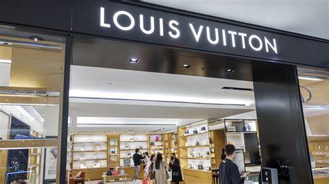 LVMH sales weaker than expected as luxury sector awaits US trade deal