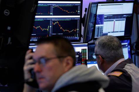 Stocks Set to Open Lower as Trade Worries Return