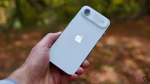 Apple iPhone Air Review