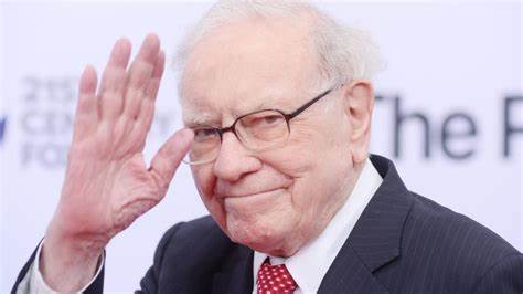 Warren Buffett’s 4 Time-Tested Methods for Surviving Economic Downturns