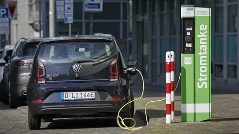 Europe’s EV sales are recovering: did EU carbon regulations change the game?