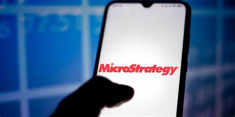 Bitcoin Firm MicroStrategy's Price Target Cut—Here's Why - Decrypt