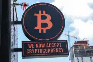 Bitcoin Breaks Records, But Retail Stays Bearish — Why That’s a Good Sign