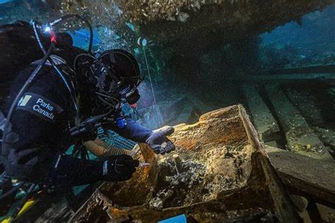Underwater archaeologist reveals the stories behind haunting shipwrecks
