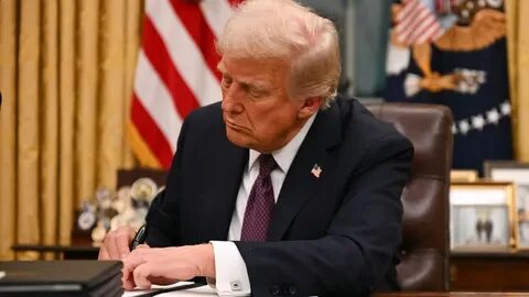 US regulator admits cyber-security lapse before rogue Bitcoin post - BBC.com