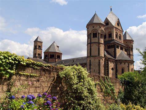 Vulkaneifel: Die schönsten Ausflugsziele und Geheimtipps - Merian