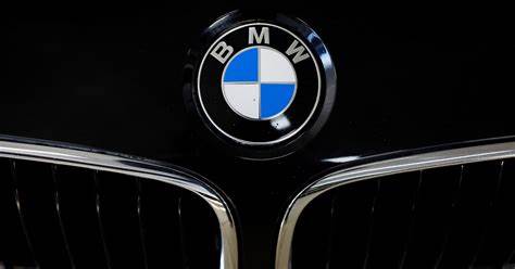 BMW shares rise 4% after positive pre-close earnings call