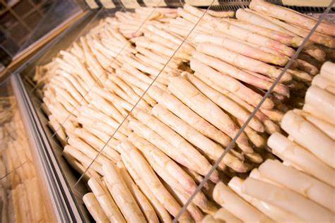 Gudrun Werner Udo Bliedersdorfer Spargel Deinste | Telefon