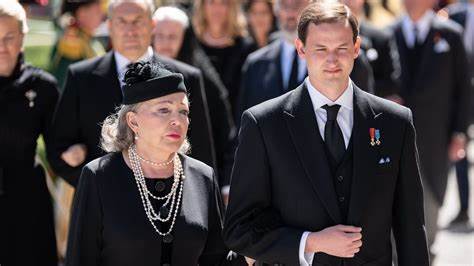 Diana de Orleans planea un exilio en Mallorca tras ser “desterrada” por 