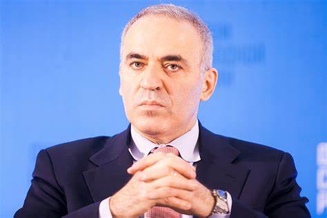 Garry Kasparov: 'Bitcoin Will Remain as a Standard' - CoinDesk