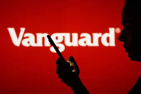 Vanguard Dividing Fund Lineups Between Two Teams