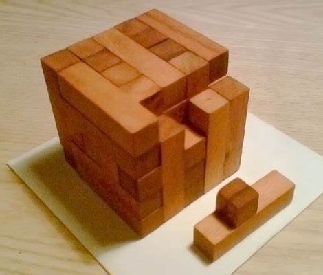 Cube: Packing a 5x5x5 cube with Y-pentominoes