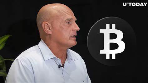 Fed Might Turn Hawkish as Crypto on Rise, Bloomberg's Mike McGlone Hints - U.Today