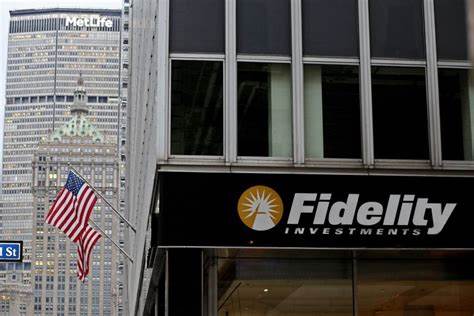 Fidelity Crypto Launch Could Benefit from Banking Turmoil - Investopedia