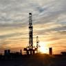 US drillers add oil/gas rigs for first time in 12 weeks, Baker Hughes says