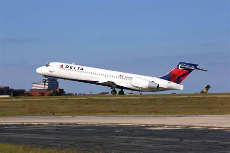 Delta Airlines commits to investment in Texas with 5 new routes; here's where they go - Yahoo