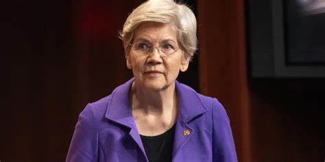 Elizabeth Warren Marks 100 Days Of Trump By Reading Aloud 100 Reports 