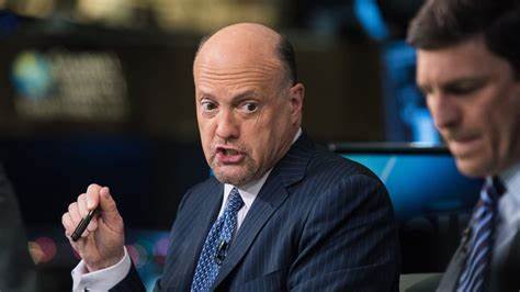 Jim Cramer Explains Why He Was ‘Willing to Risk My Neck’ on Uber (UBER)