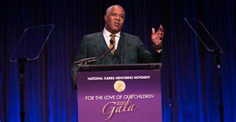 How Billionaire Robert Smith Avoided Indictment in a Multimillion-Dollar Tax Case - Bloomberg