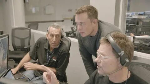 Elon Musk’s Cronies Locking Federal Workers Out of Computer Systems - Yahoo
