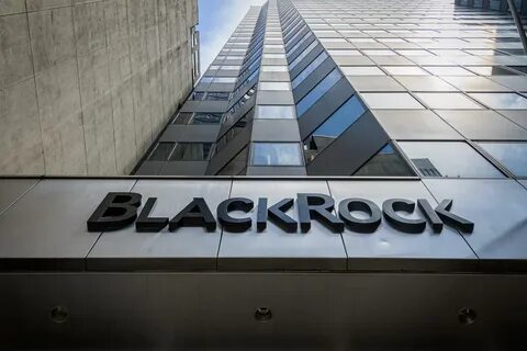 The SEC and BlackRock: Navigating the Crypto ETP Labyrinth - macholevante.com