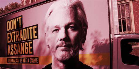 Wikileaks gets a lot of Ethereum, but is warned of ‘Mind Control Chips’ – Blox - Passionategeekz