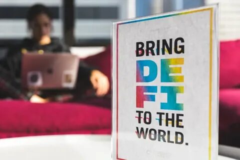 Coinbase Hacker Panic Sells ETH Bought 2 Days Ago, “Loses” Nearly $1M