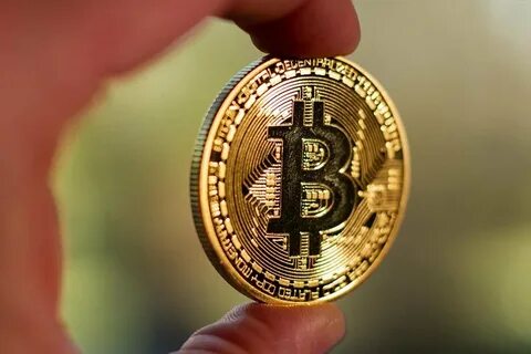 Bitcoin Crashes to $97K, Triggers $400M Market Wipeout - Coinspeaker