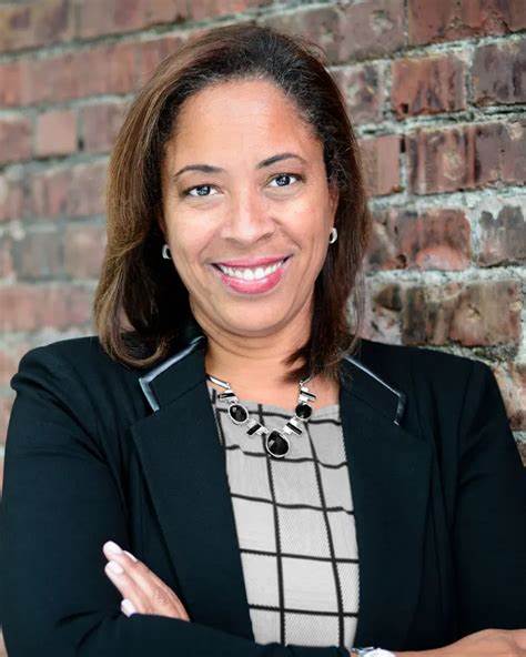 Hive Wealth brings ‘digital family office’ to masses with AI