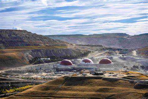 Teck secures approval for Highland Valley copper mine life extension through 2046