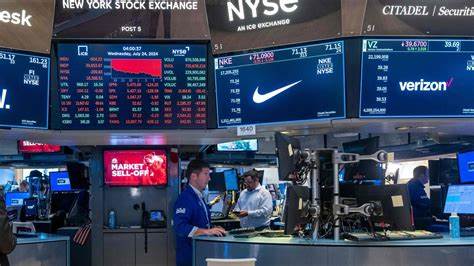 Stocks Inch Higher Ahead of Fed Rate Decision, Big Tech Earnings