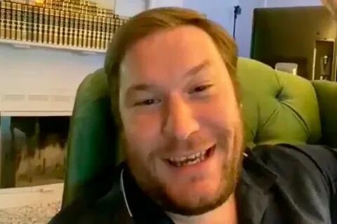 Man wakes up to find he's 'world's first trillionaire' due to account glitch - Ammon News