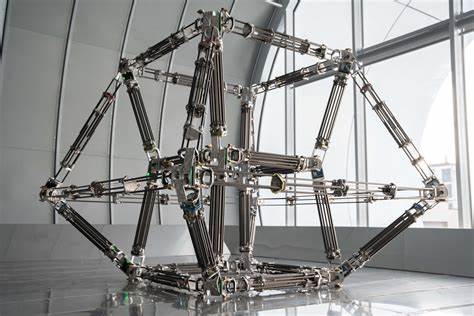 Round About Four Dimensions – Exploring the Unknown