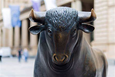 Bitcoin Bull Tom Lee Forecasts $82,000, Eyes $150,000 as Market Heats Up - Coinpedia Fintech News