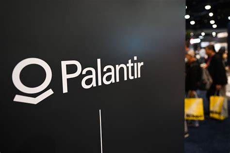 Why Palantir Technologies Charged Higher on Monday
