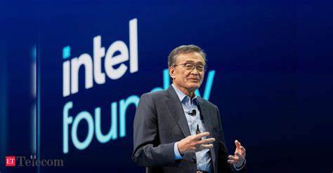 Intel to separate networking unit as new CEO Tan overhauls business