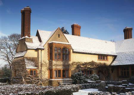 Landmark Trust UK – holidays in historic buildings