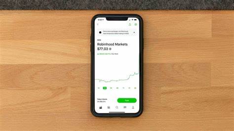 Robinhood Just Hit a New Record High. Is It Too Late to Buy HOOD Stock?