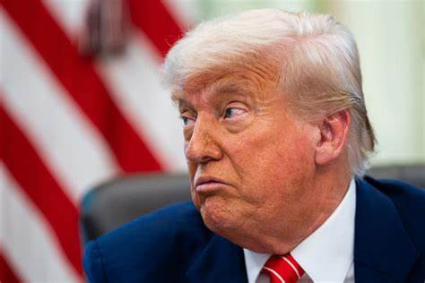 Trump considers forcing journalists to reveal sources who leaked Iran report