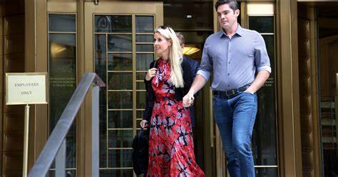 Who is Michelle Bond? Crypto Lobbyist’s Cursed FTX Romance Lands Her In Hot Water - 99Bitcoins
