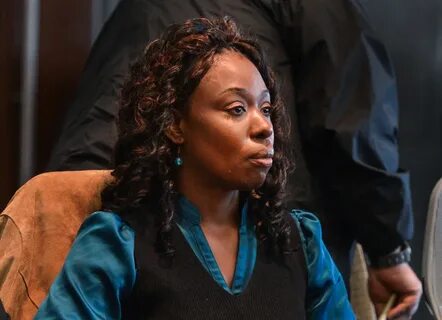 Crystal Mangum, who accused three Duke lacrosse players of rape, now says she lied - Yahoo
