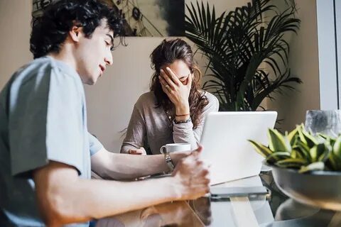 11 telltale signs you have an unhealthy relationship with alcohol besides drinking 'too much' - Business Insider