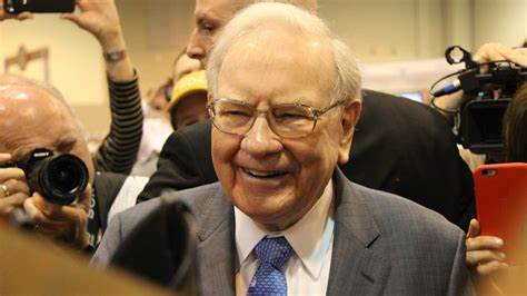 New to investing? I’d follow Warren Buffett’s golden rules to build wealth - Yahoo Finance UK