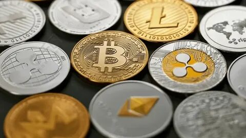 Two siblings are charged in $124 million cryptocurrency fraud for 'lying to investors' - Daily Mail