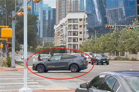 Tesla's robotaxi is live: here are some of the first reactions